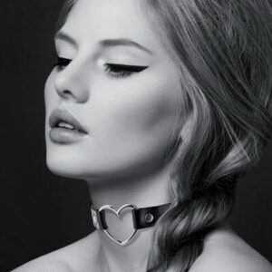 Bijoux pour toi fetish necklace in black polyurethane.