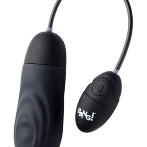 XR Brands Bang: 7X Pulsing Rechargeable Silicone Bullet